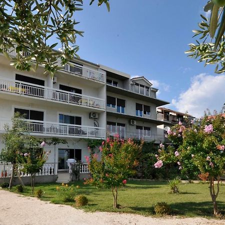 Apartmani Olive تروغير المظهر الخارجي الصورة