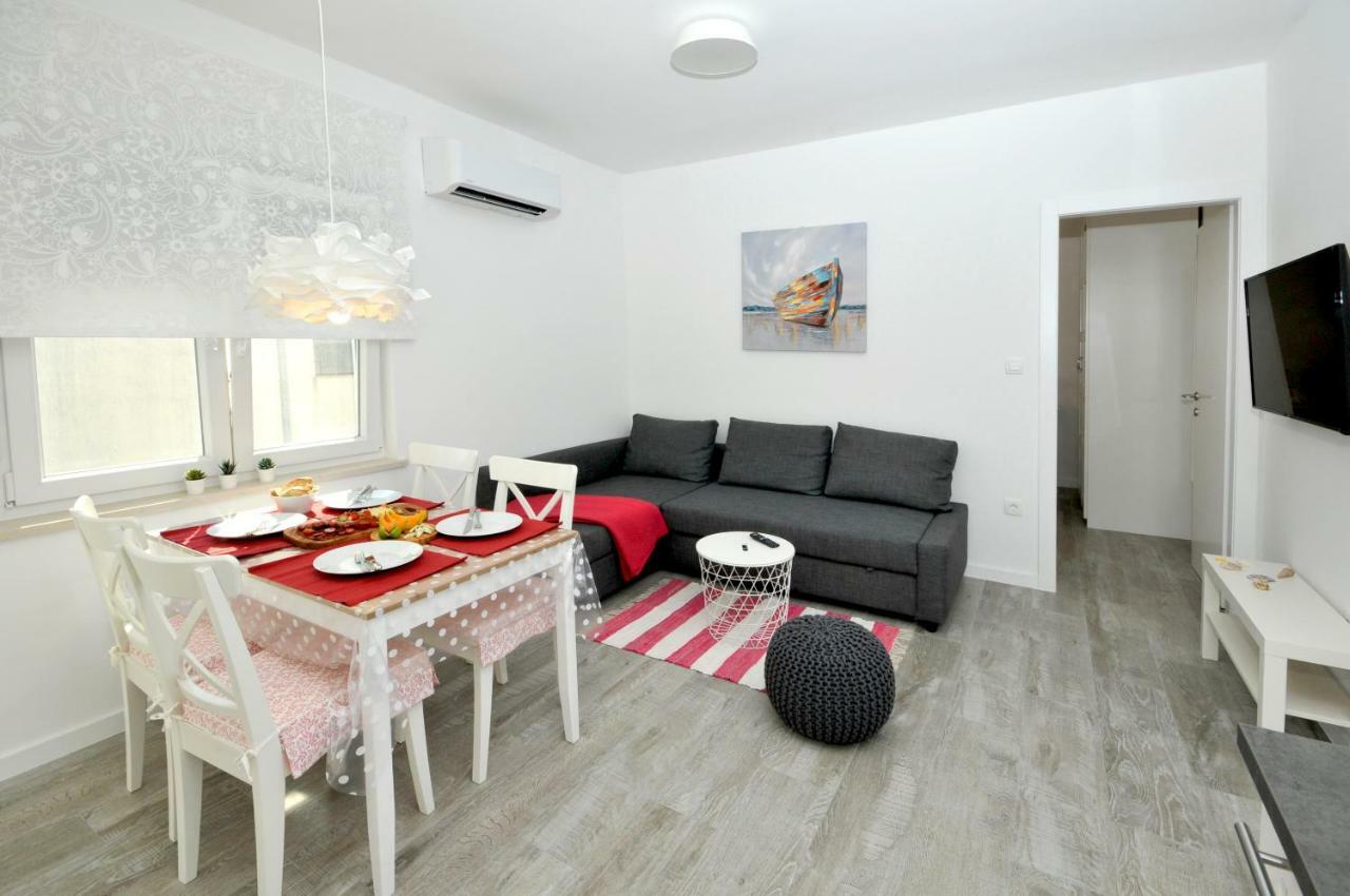Apartmani Olive تروغير المظهر الخارجي الصورة